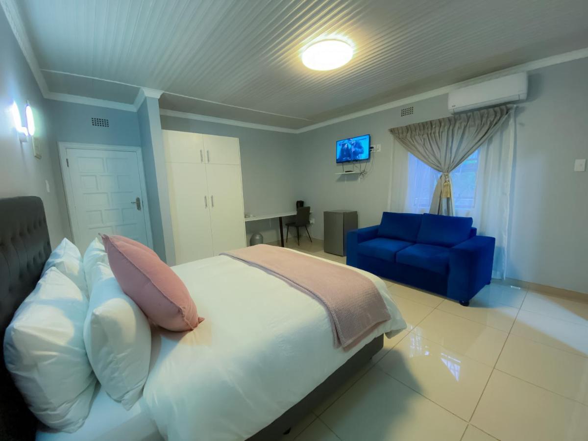 יוהנסבורג Kv Luxury Guest House מראה חיצוני תמונה